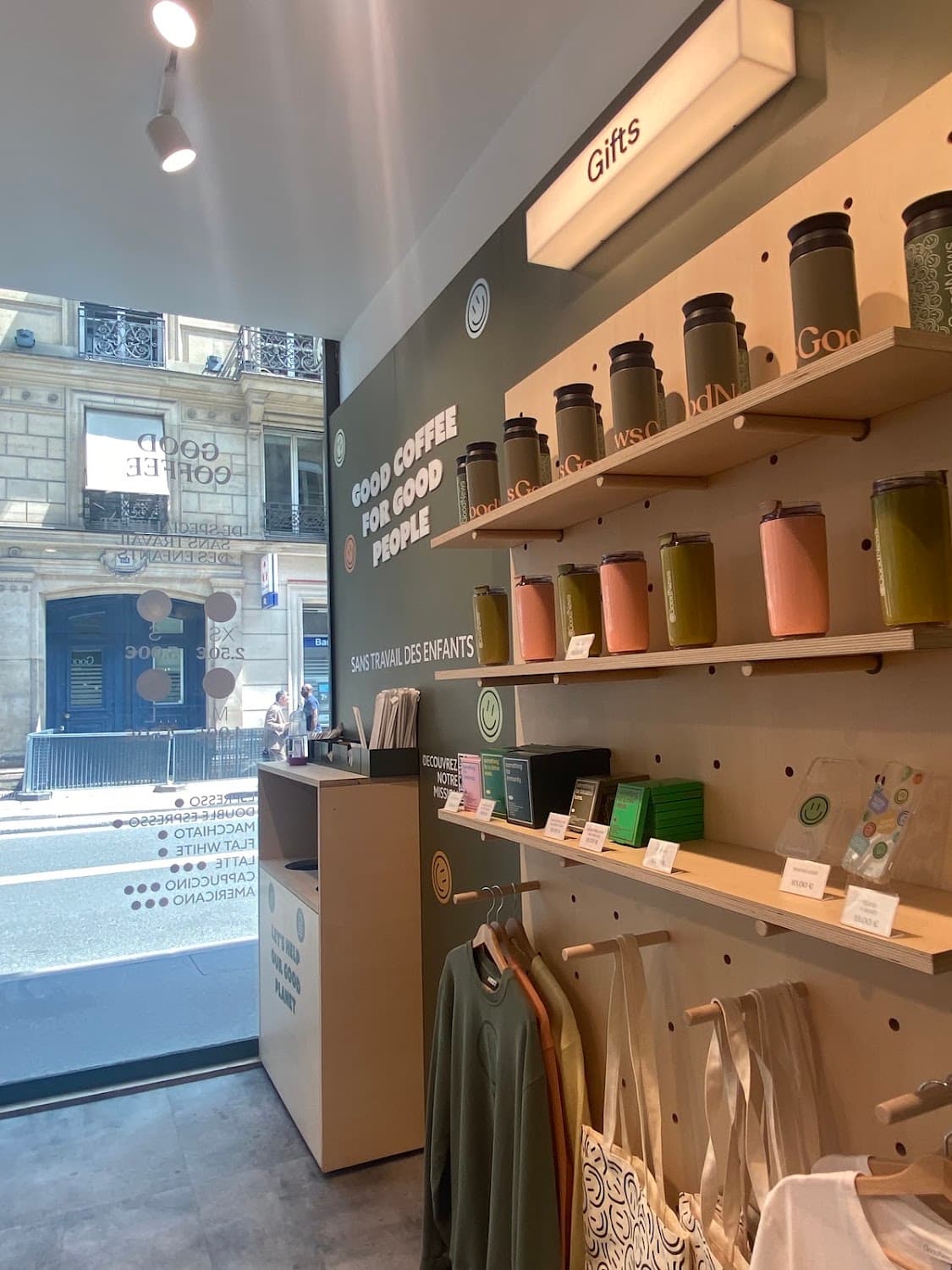 Goodnews Opéra — specialty coffee shop in Paris (photo 5)