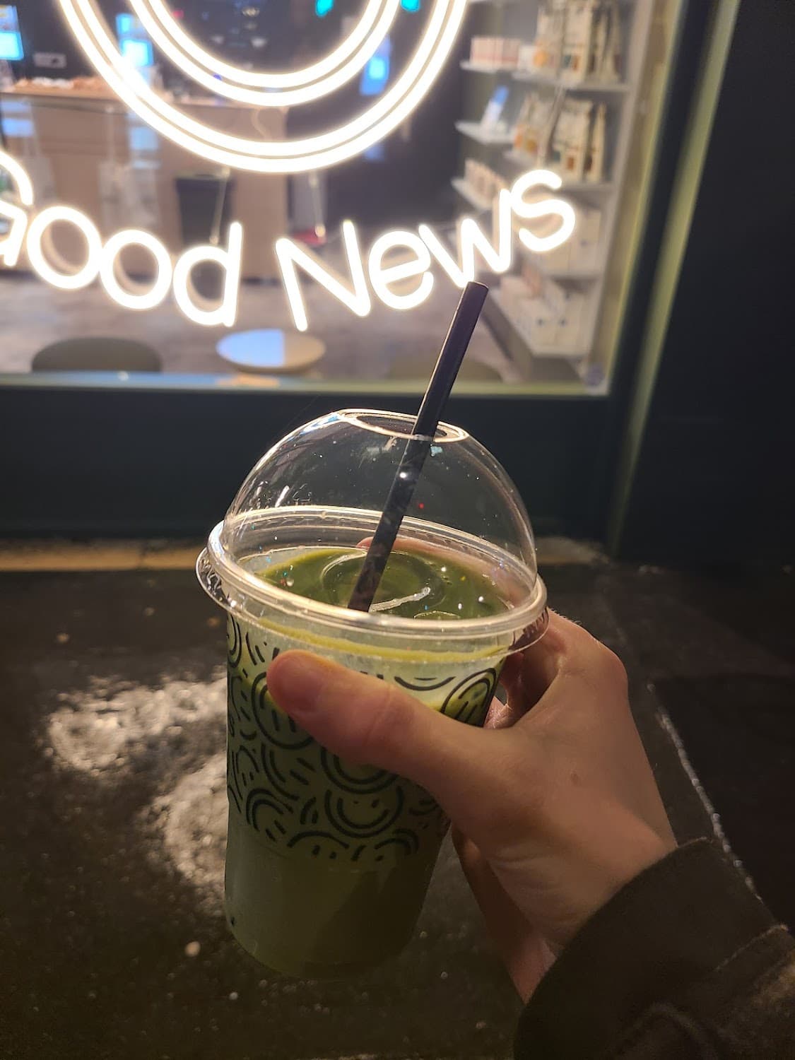Goodnews - Rue La Fayette — specialty coffee shop in Paris (photo 5)