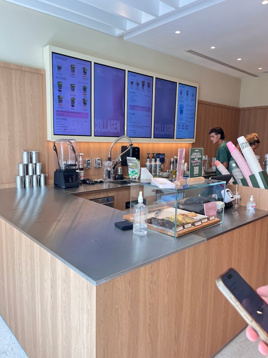 GoodNews Saint-Dominique — specialty coffee shop in Paris (photo 2)