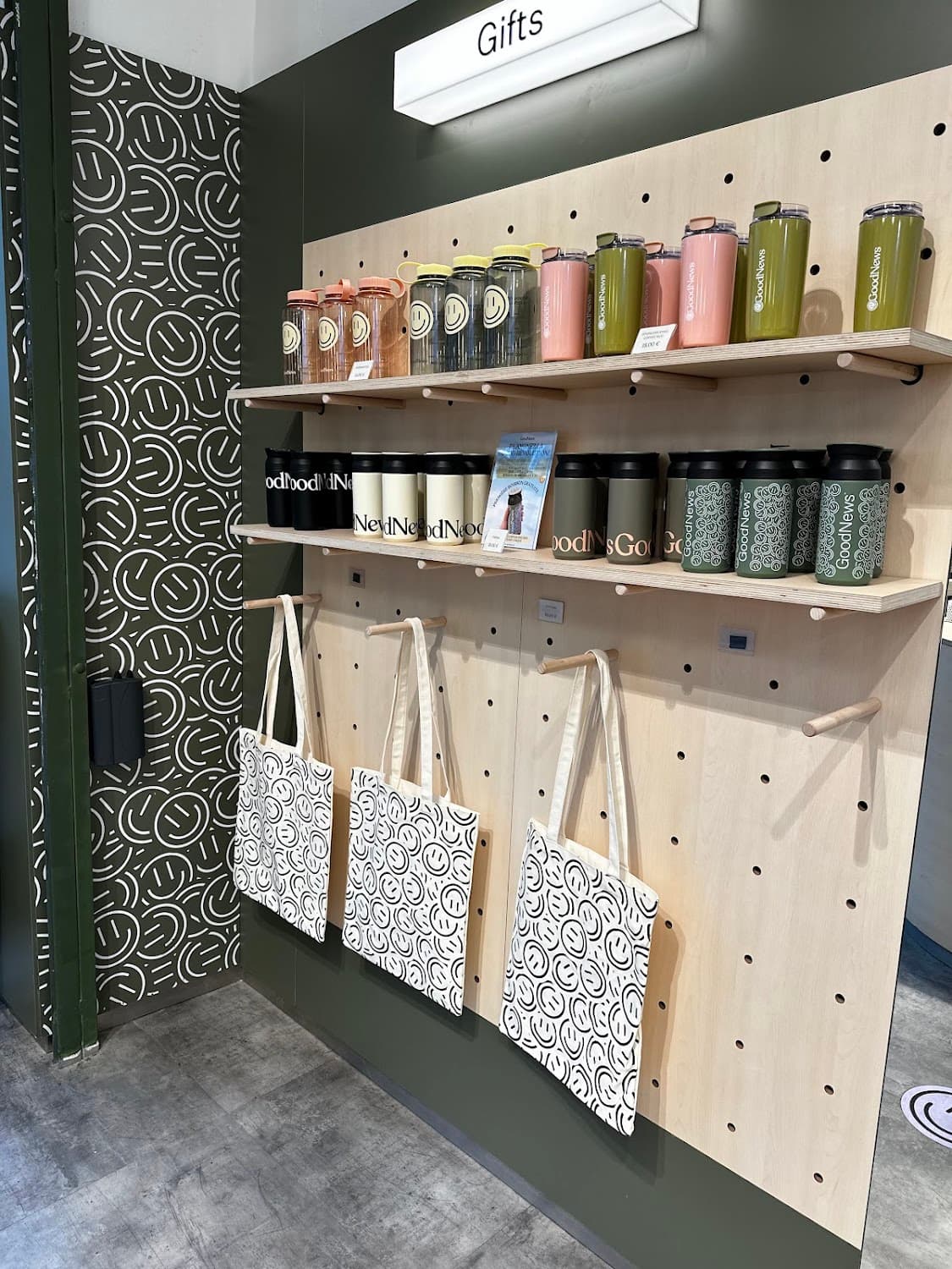GoodNews - Saint Germain — specialty coffee shop in Paris (photo 7)