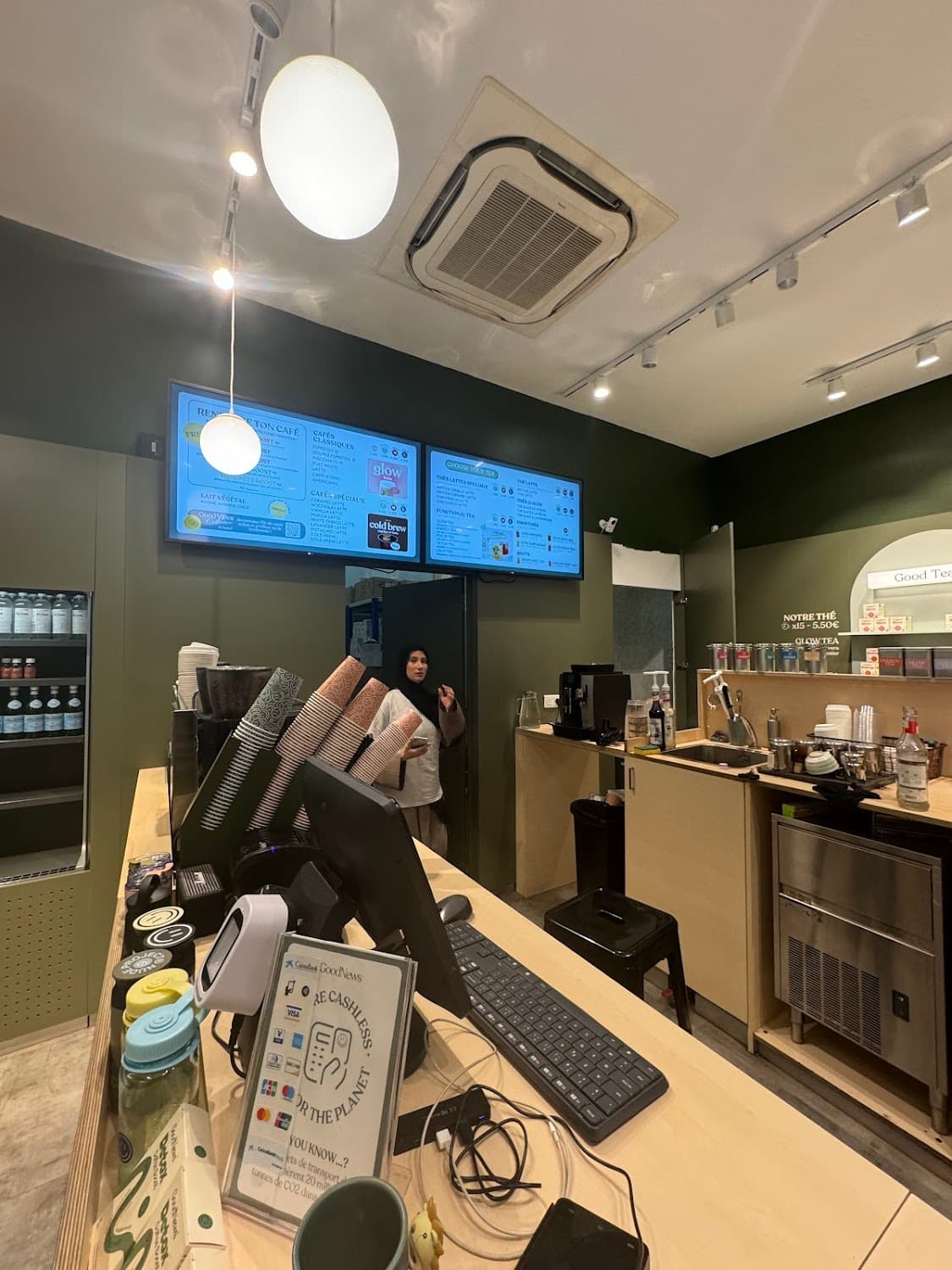 GoodNews - Saint Germain — specialty coffee shop in Paris (photo 2)
