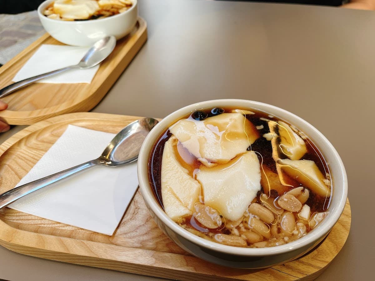 Graines du Jour — specialty coffee shop in Paris (photo 2)