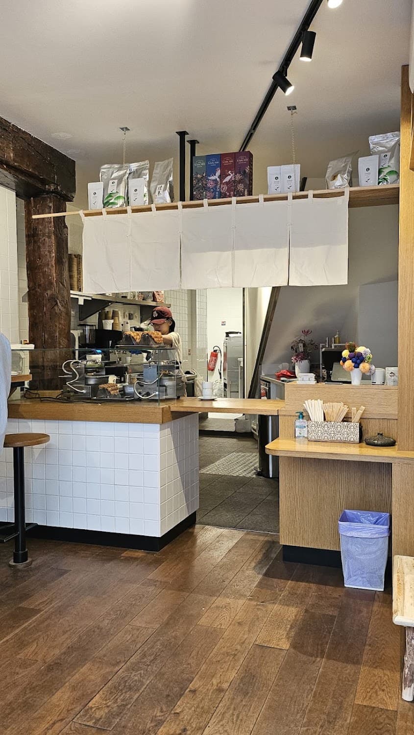 Gratitude Shōman, specialty coffee shop in Paris (photo 8)
