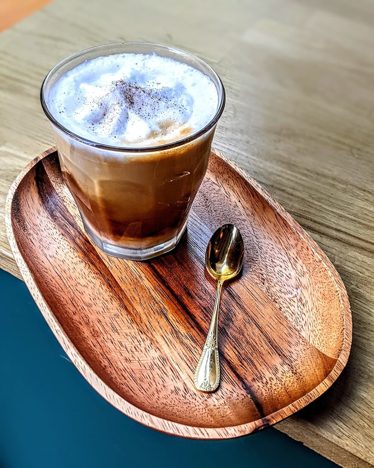 Maison Phê — specialty coffee shop in Paris (photo 5)
