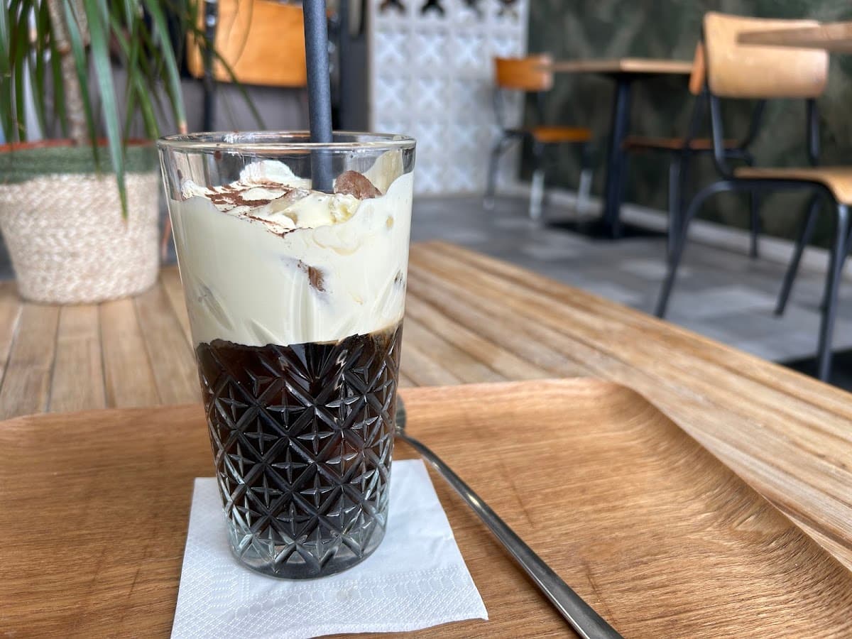 Hoa Cà Phê - coffee shop — specialty coffee shop in Paris (photo 3)