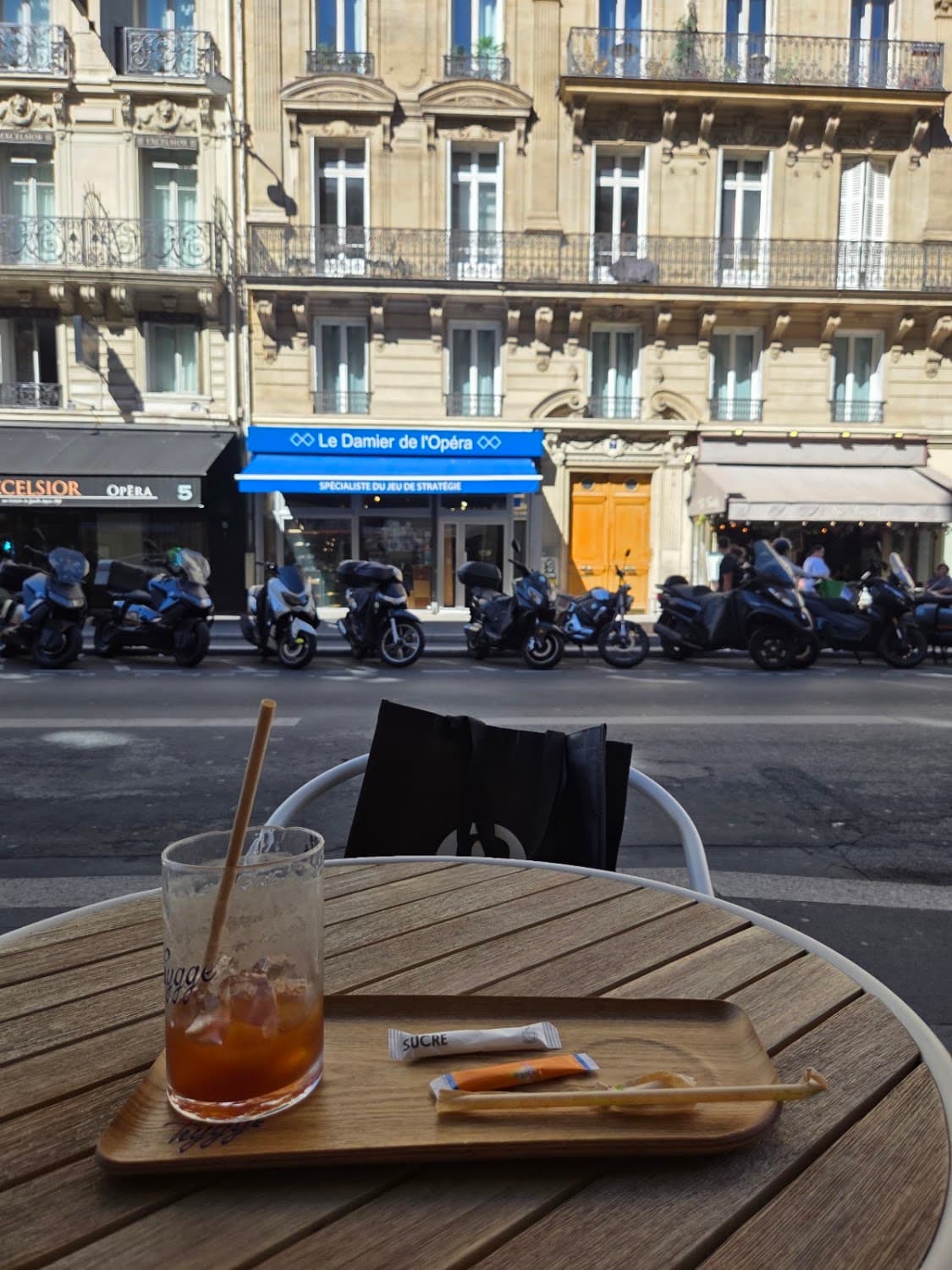 Hygge Café – Paris La Fayette, specialty coffee shop in Paris (photo 7)