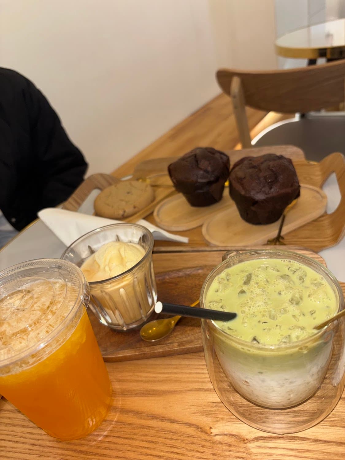 Ice & Coffee — specialty coffee shop in Paris (photo 2)