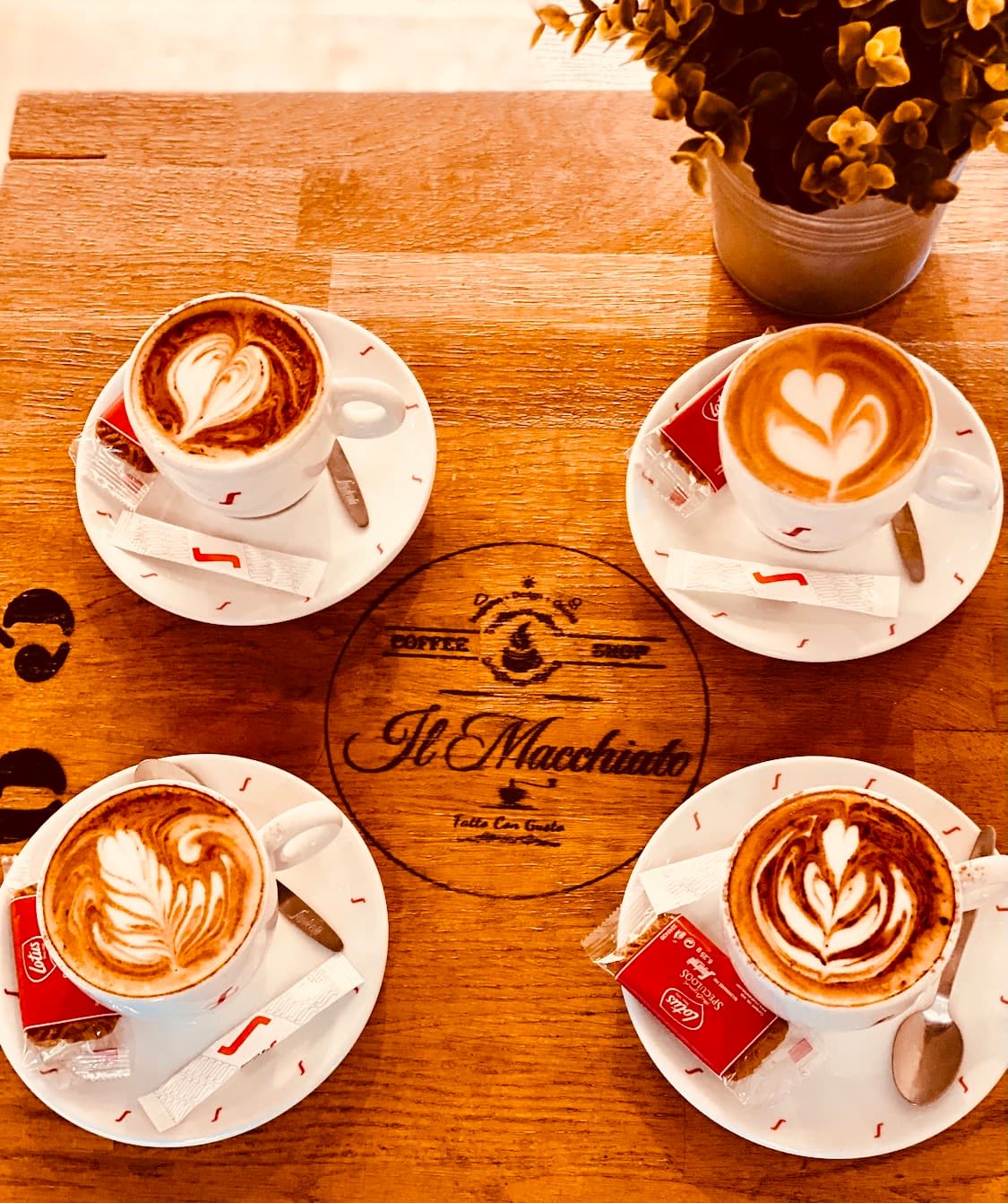 Il Macchiato coffee 2 — specialty coffee shop in Paris (photo 3)