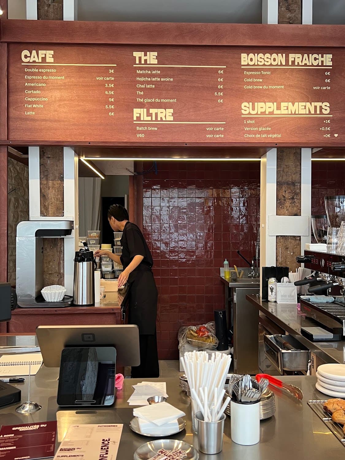 Influence Café, specialty coffee shop in Paris (photo 2)