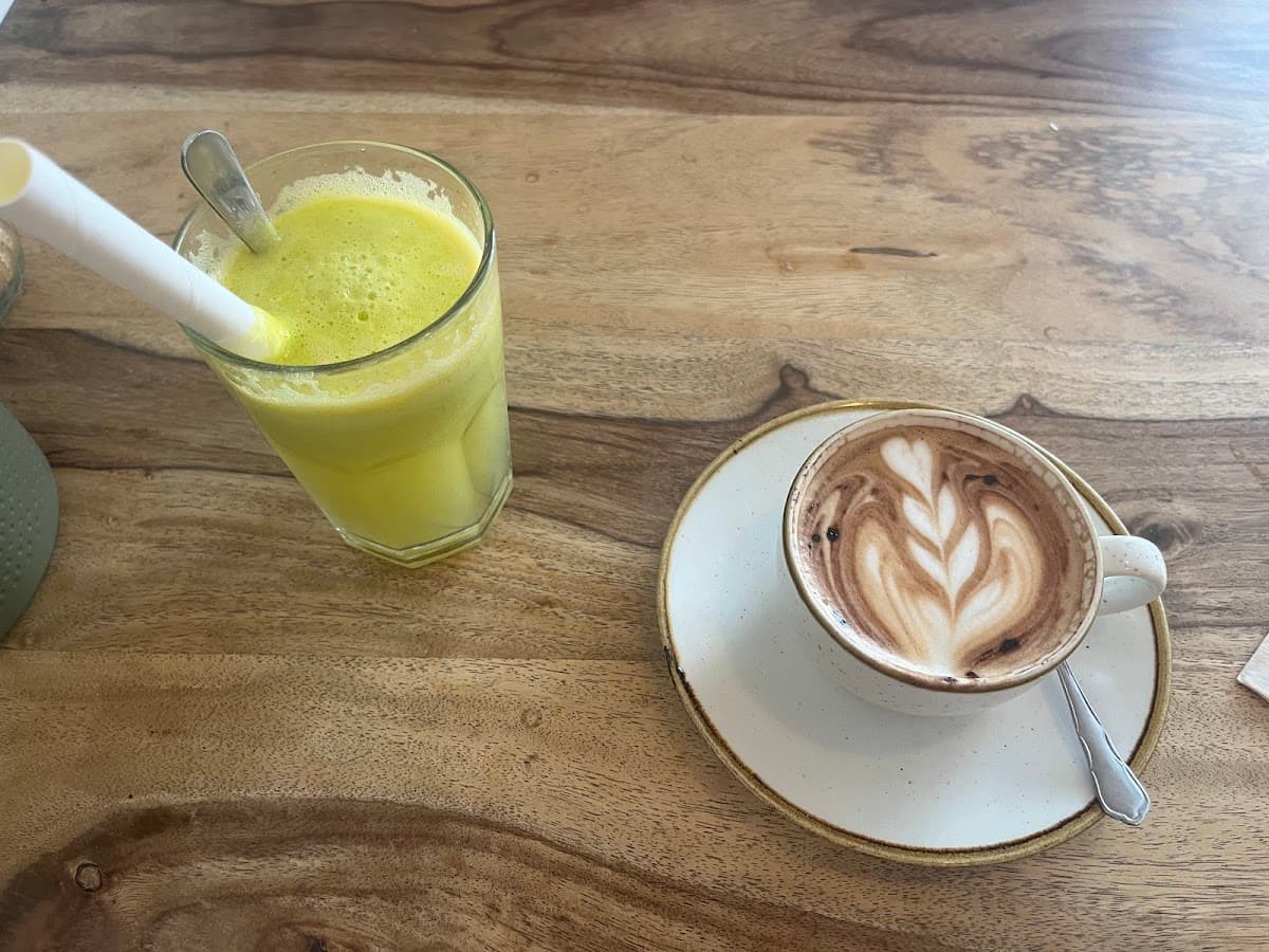Inform Café — specialty coffee shop in Paris (photo 7)