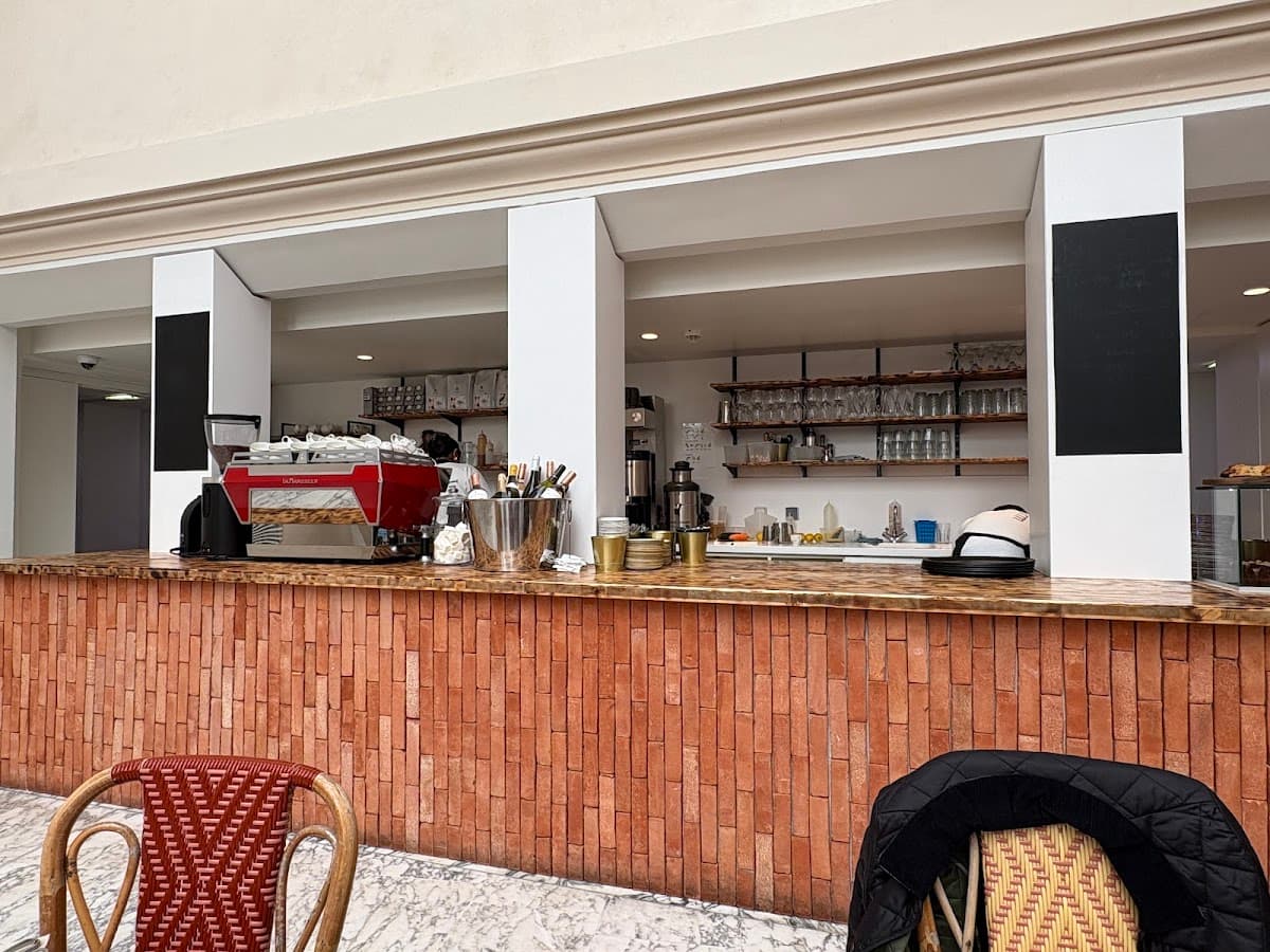 Inform café, specialty coffee shop in Paris (photo 4)