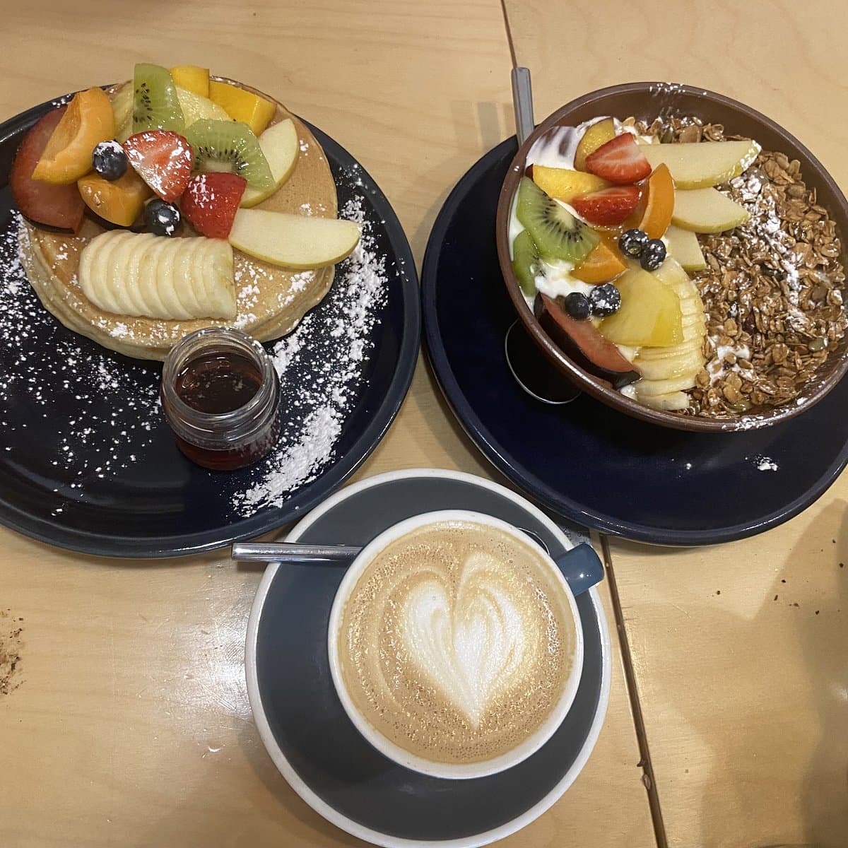 JOZI brunch Pantheon, specialty coffee shop in Paris (photo 8)