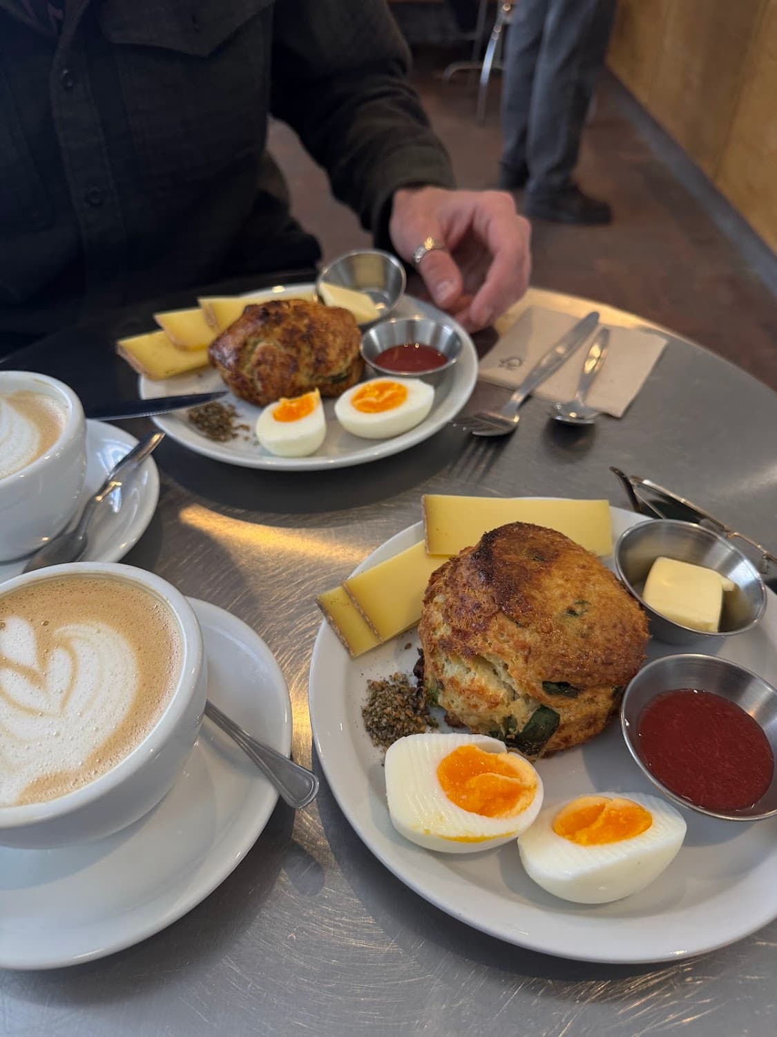 Junction — specialty coffee shop in Paris (photo 4)