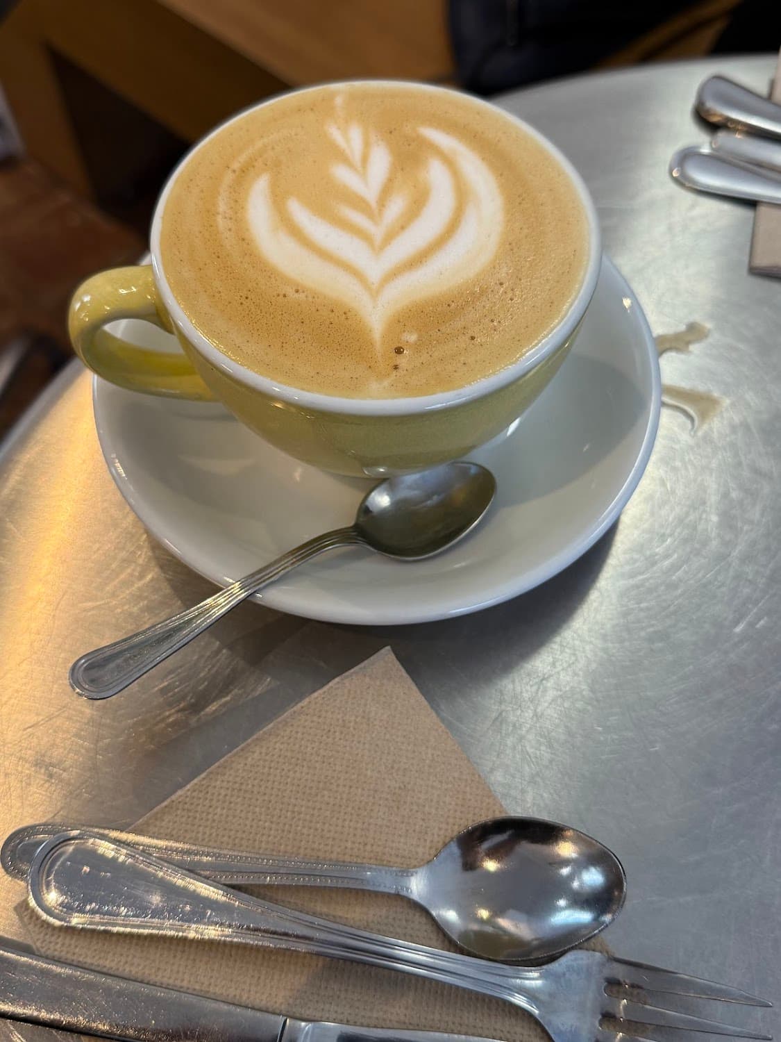 Junction, specialty coffee shop in Paris (photo 6)