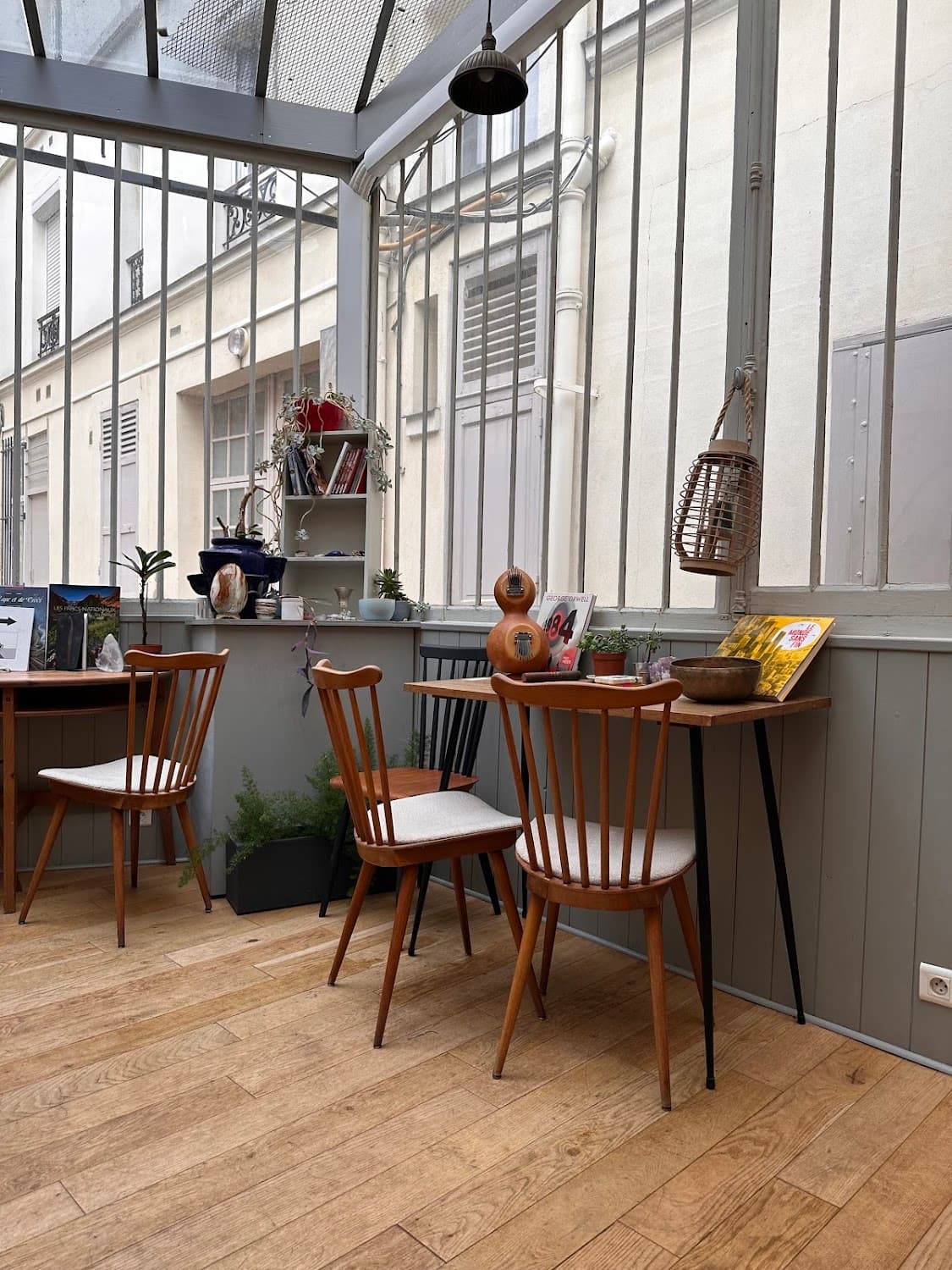Kabane — specialty coffee shop in Paris (photo 2)