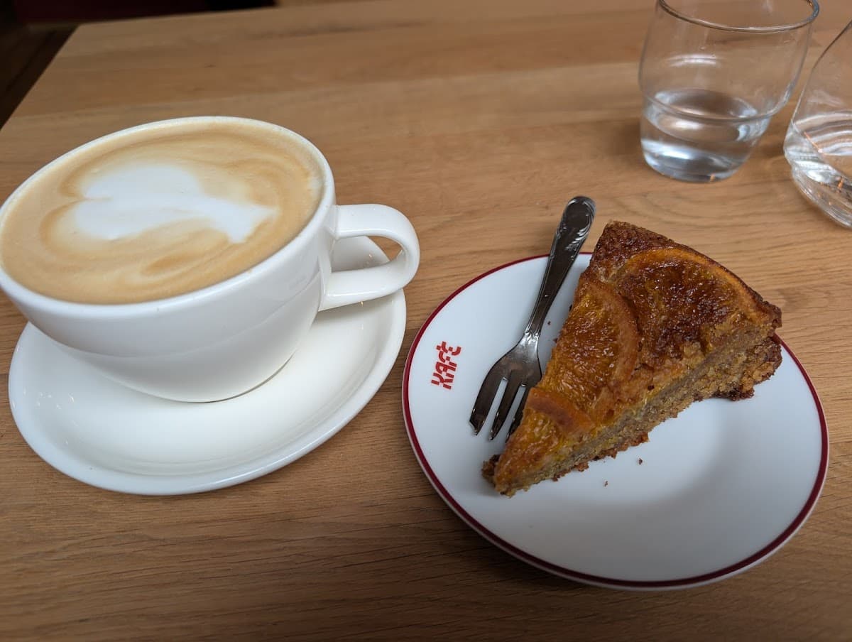 Kafé — specialty coffee shop in Paris (photo 1)