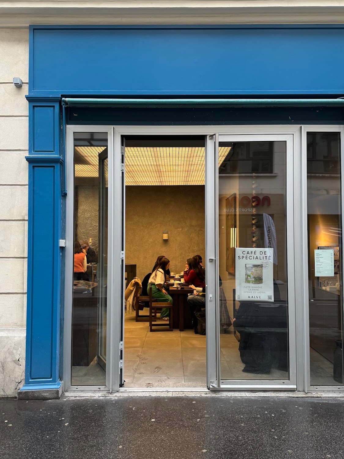 Kalve - Rue Caumartin — specialty coffee shop in Paris (photo 7)