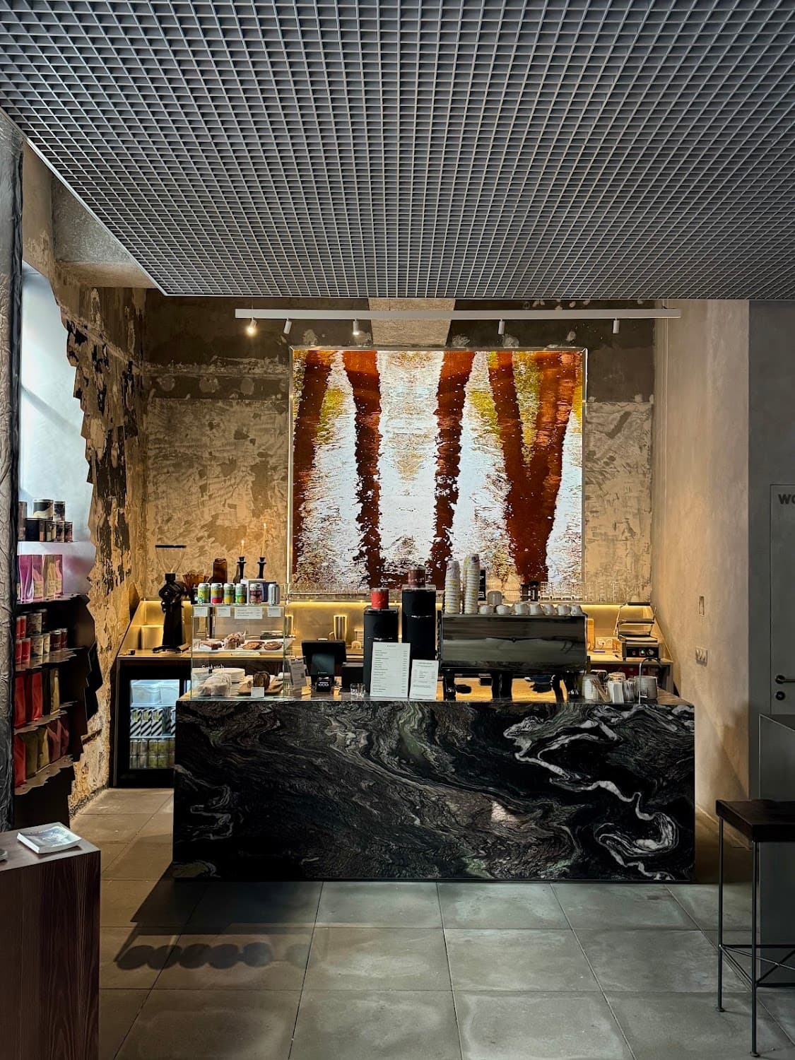 KALVE Coffee Caumartin — specialty coffee shop in Paris (photo 6)