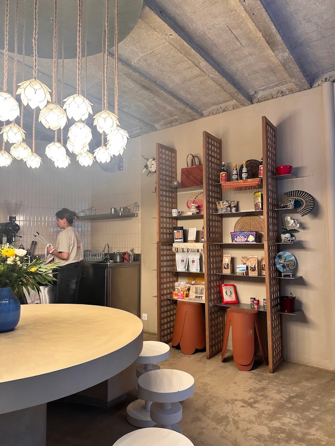 KAPÉ — specialty coffee shop in Paris (photo 3)