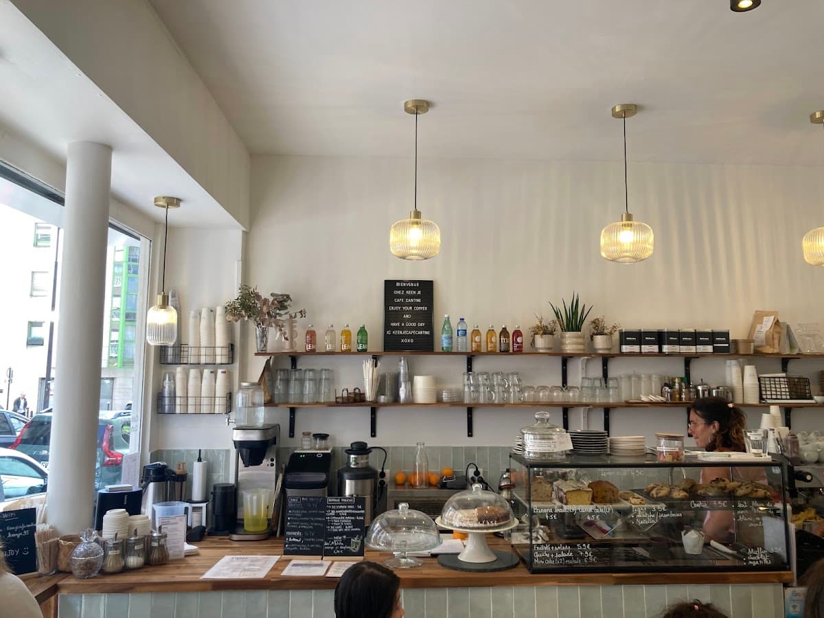 Keen Jé Café Cantine — specialty coffee shop in Paris (photo 1)