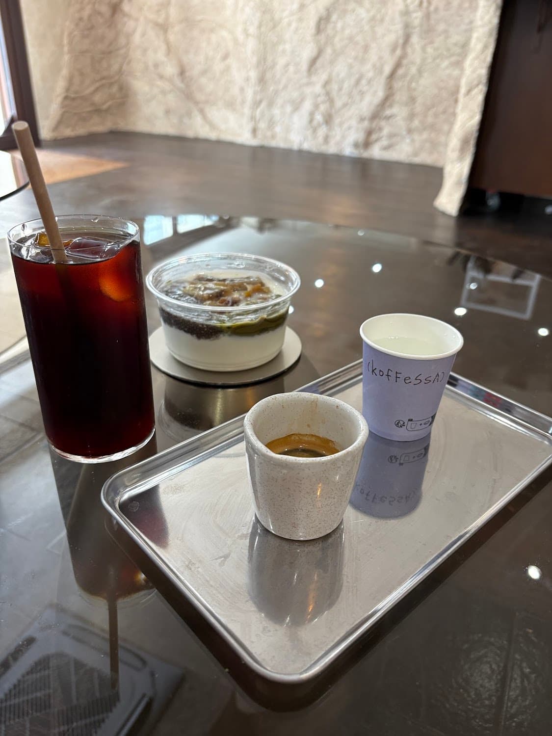 Koffessa — specialty coffee shop in Paris