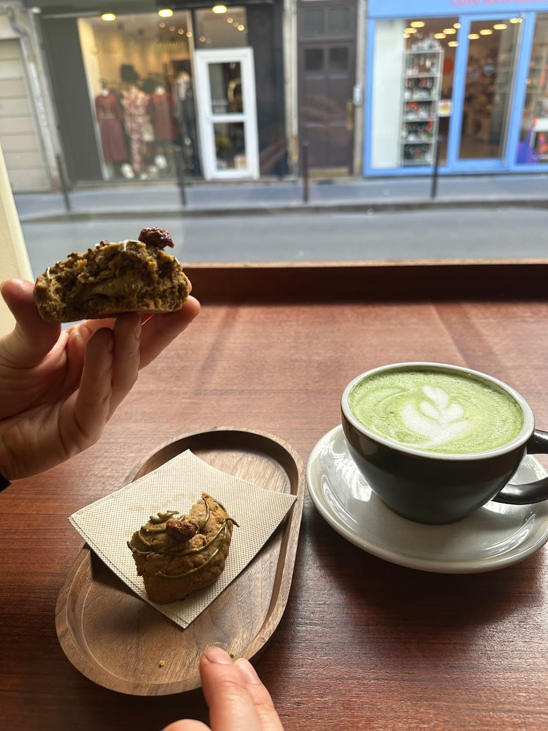 KoRo Café — specialty coffee shop in Paris (photo 2)