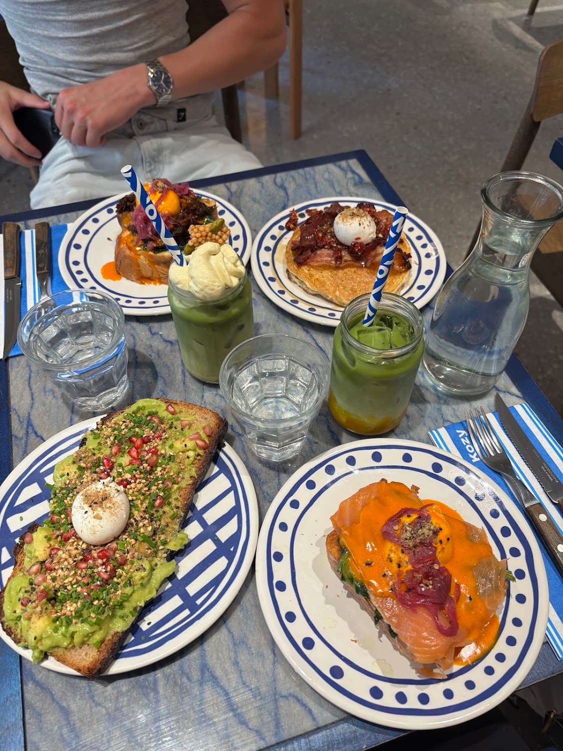 Kozy - Rue des Martyrs, specialty coffee shop in Paris (photo 6)