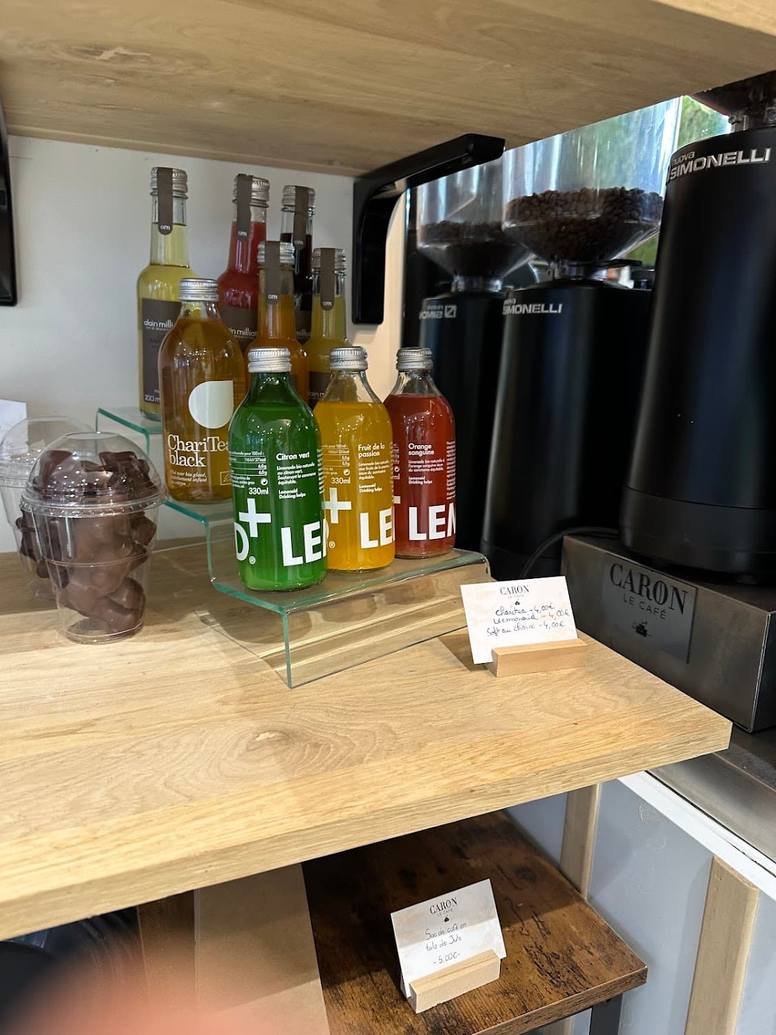 La Boutique Caron, specialty coffee shop in Paris (photo 5)