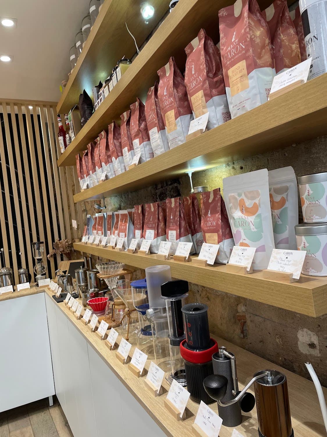 La Boutique Caron, specialty coffee shop in Paris (photo 2)