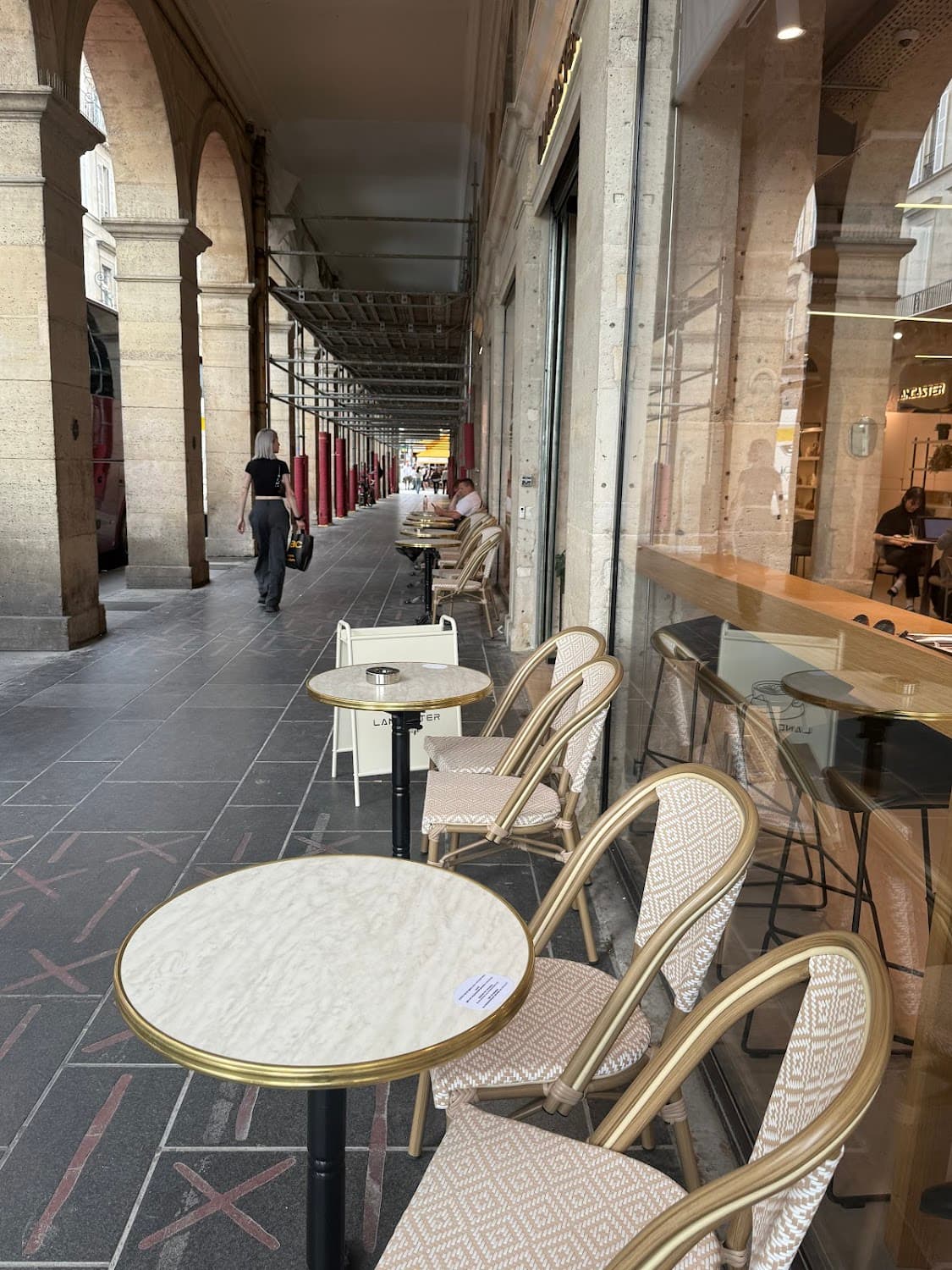 Lancaster Le Café — specialty coffee shop in Paris (photo 7)