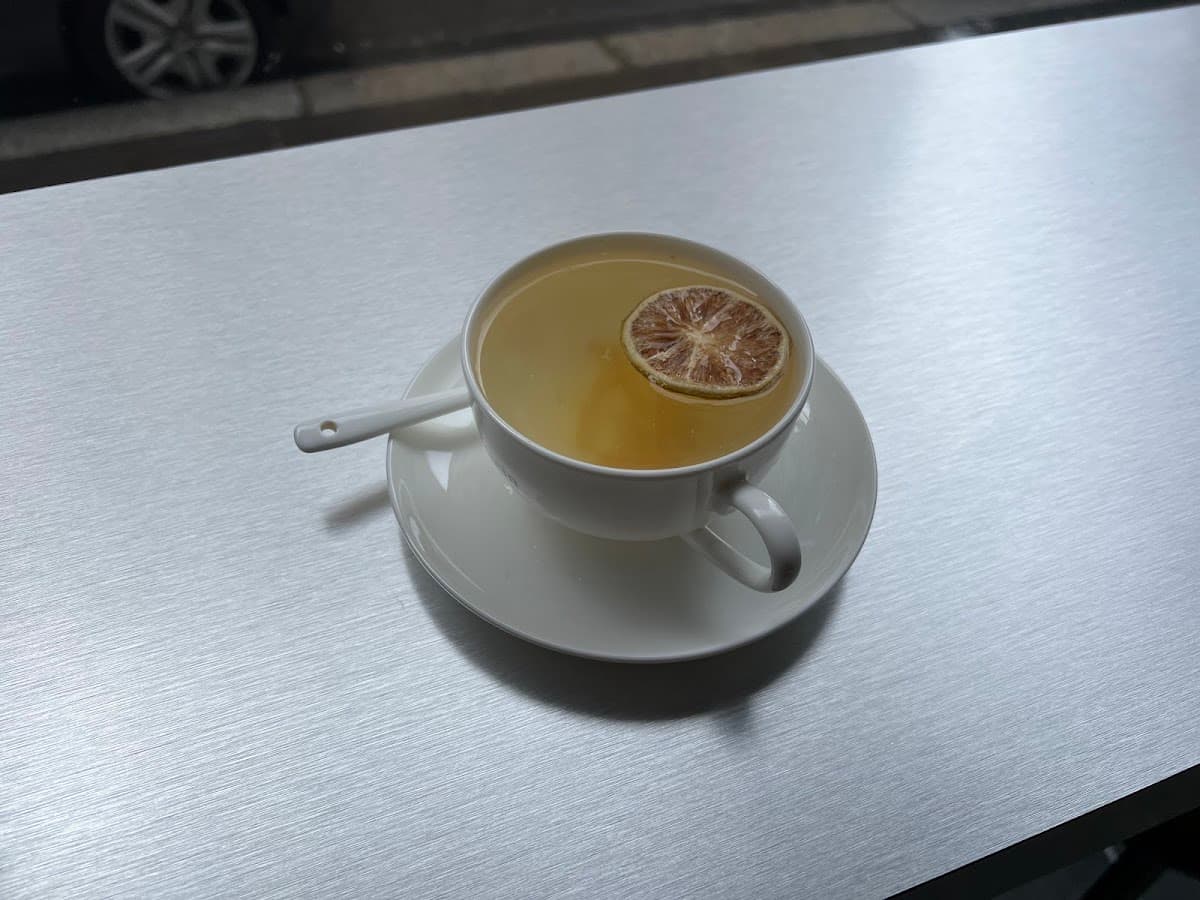 Lattein, specialty coffee shop in Paris (photo 4)