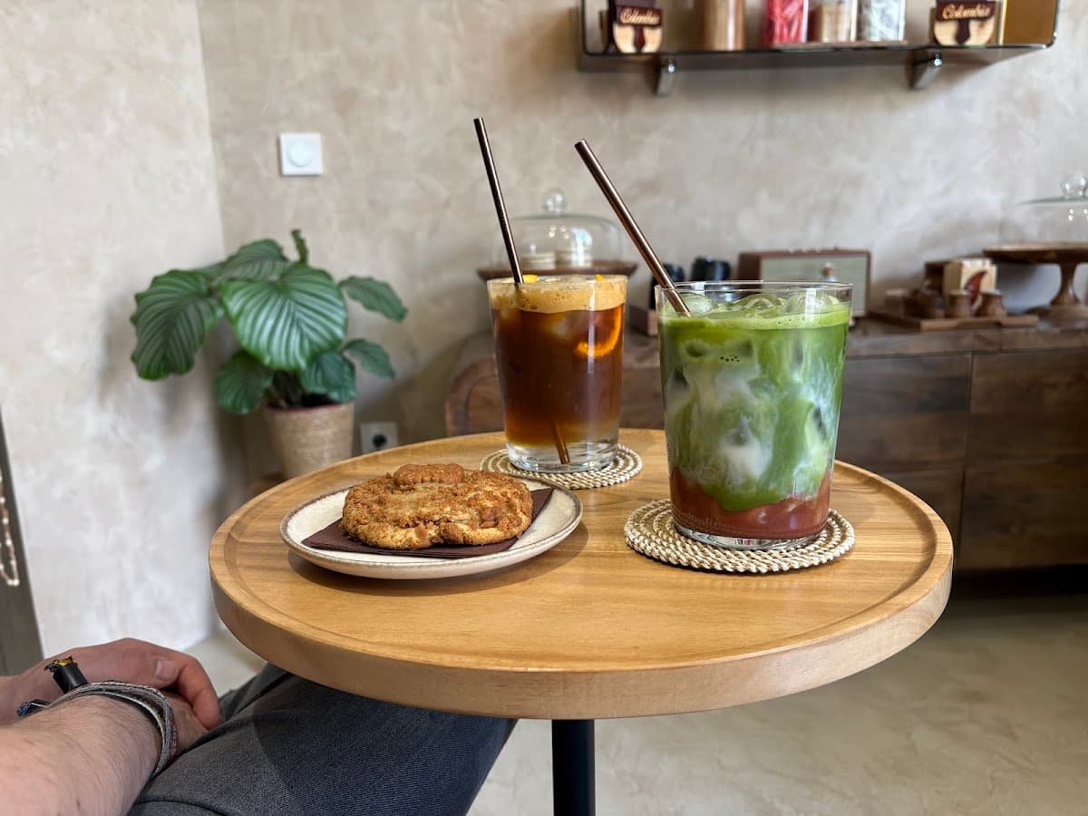 LEGACY COFFEE — specialty coffee shop in Paris (photo 7)