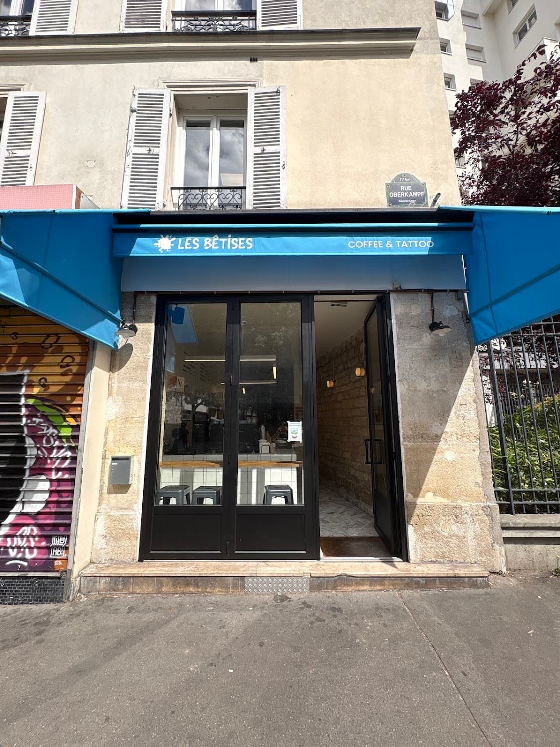 Les bêtises, specialty coffee shop in Paris