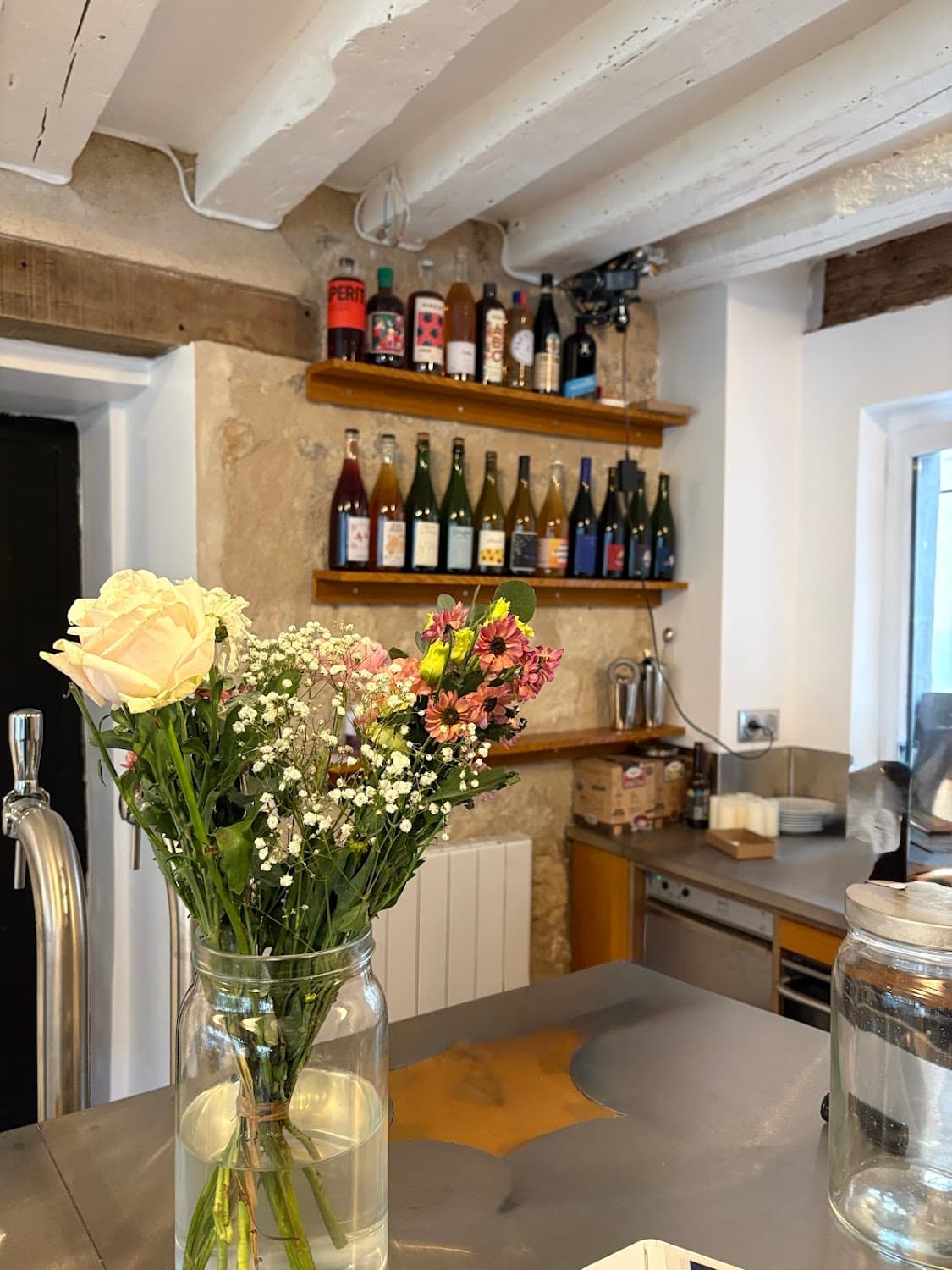 Lithium Café — specialty coffee shop in Paris (photo 2)