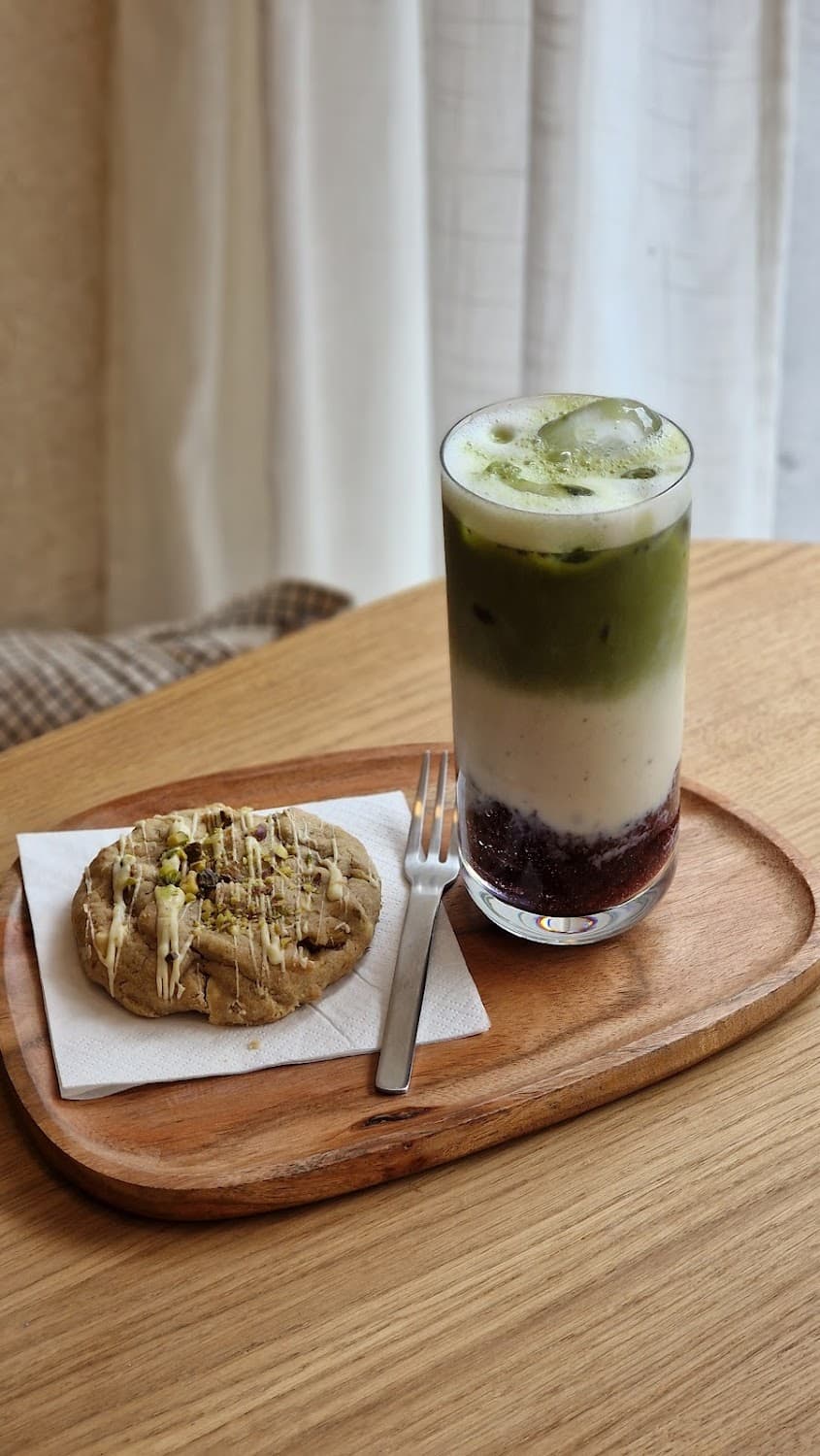 LIV Coffee Shop