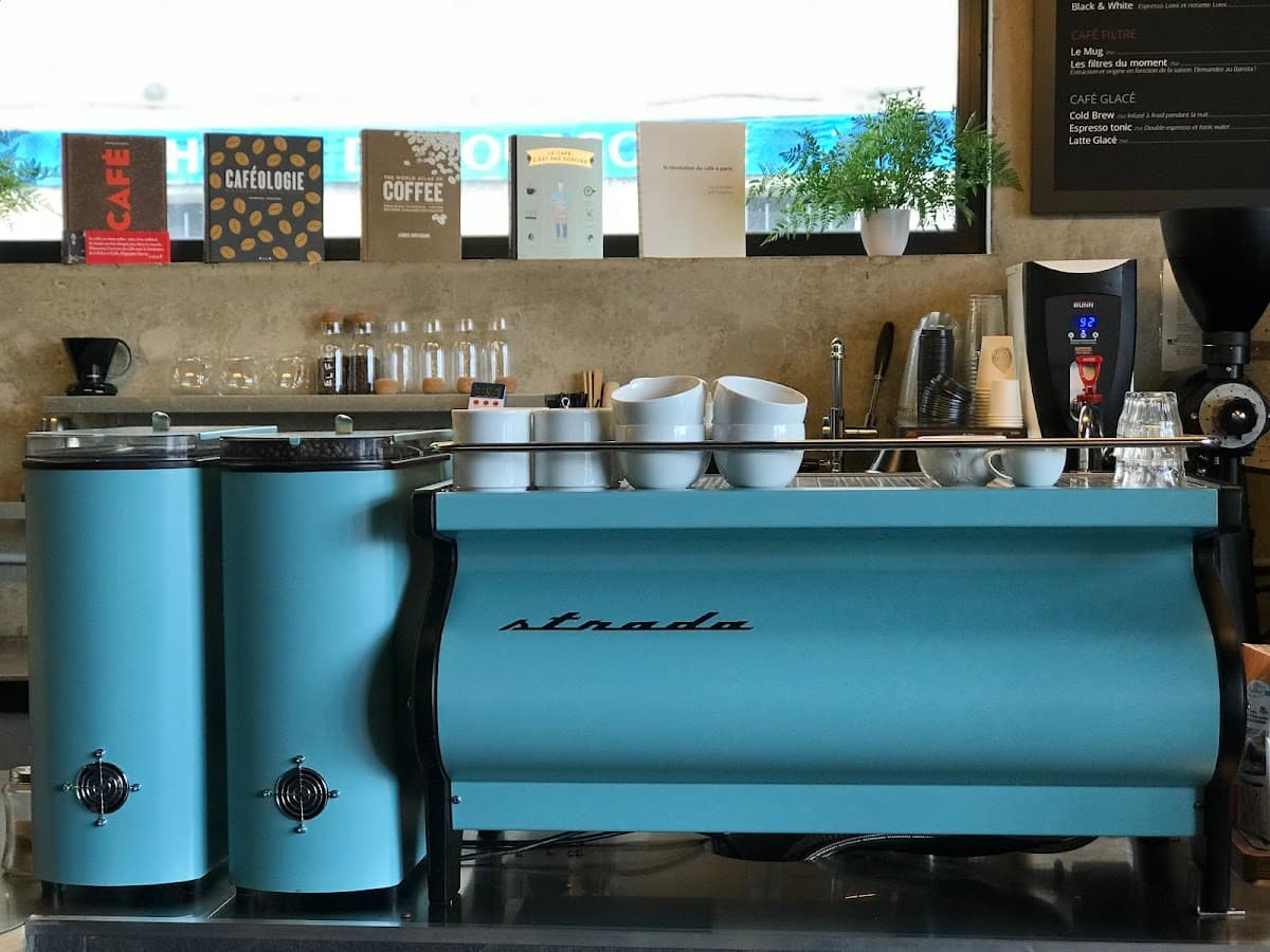 Lomi, specialty coffee shop in Paris (photo 7)