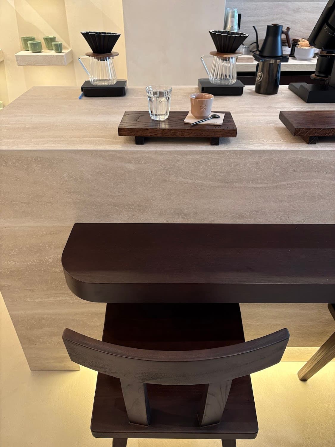 Luciko Café — specialty coffee shop in Paris (photo 2)