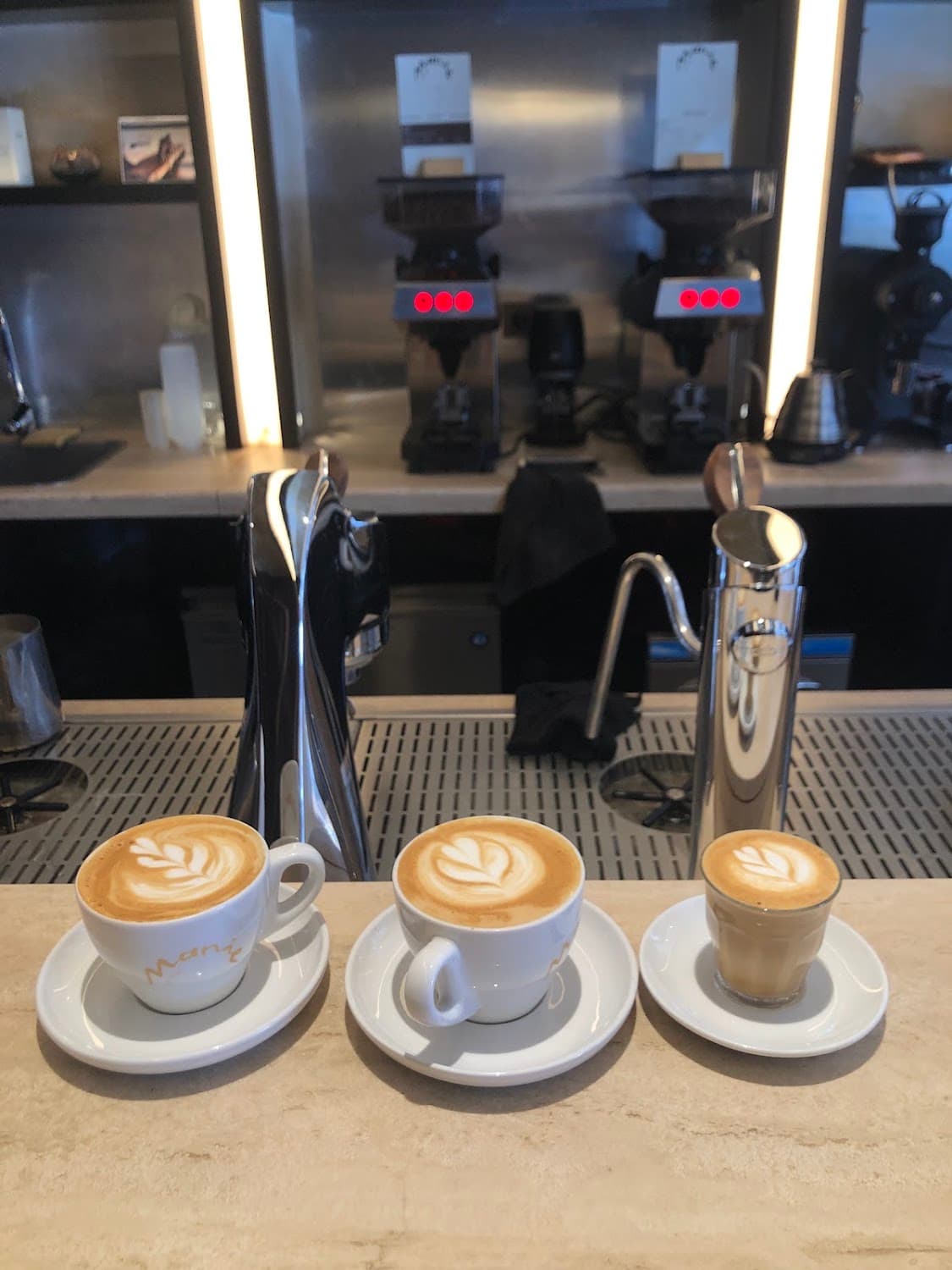 Manie Café - Est. 1938, specialty coffee shop in Paris (photo 3)