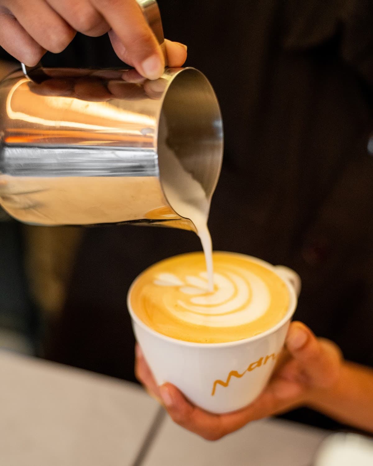 Manie - Rue des Archives — specialty coffee shop in Paris (photo 7)