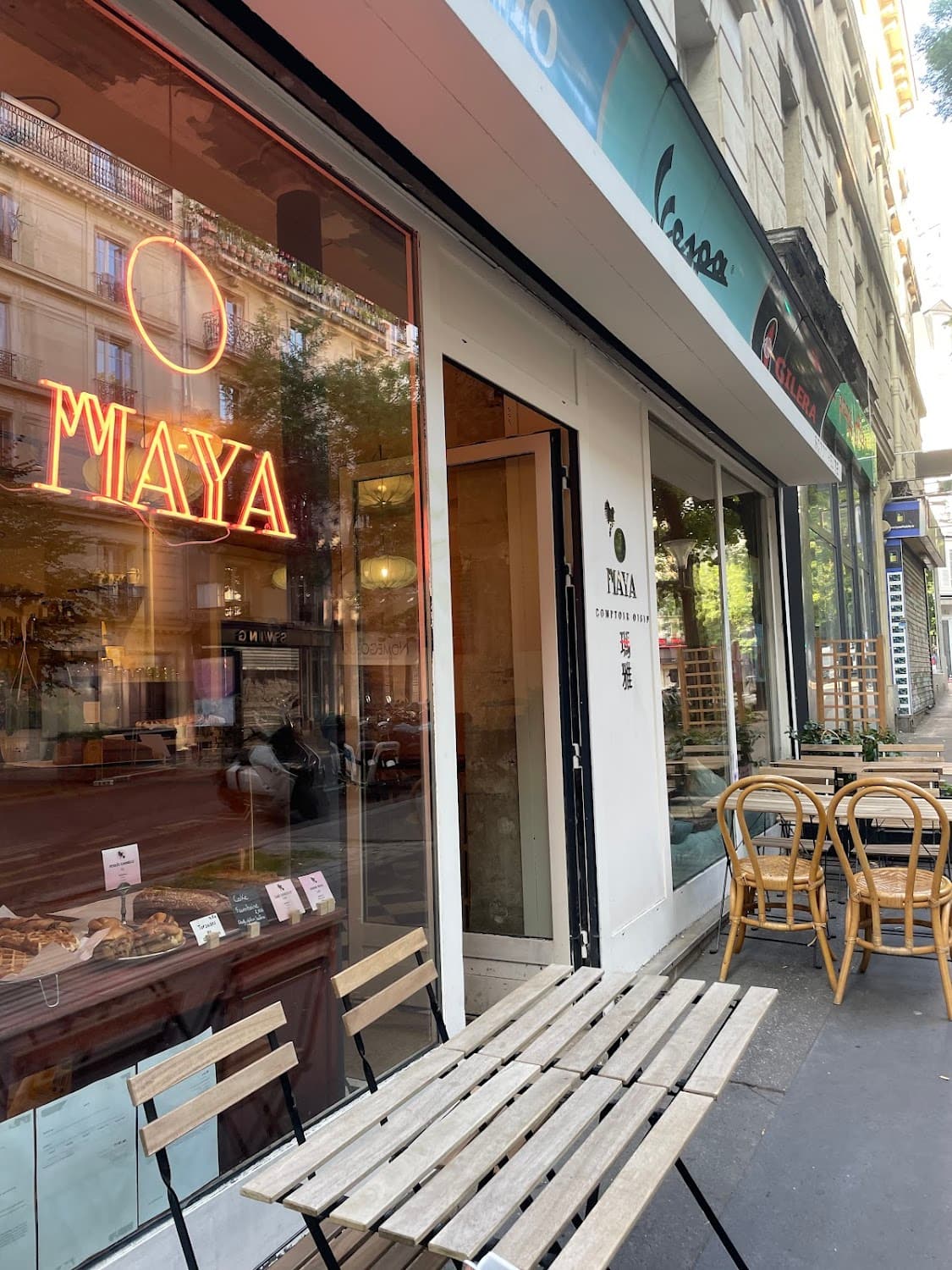 MAYA — specialty coffee shop in Paris (photo 5)