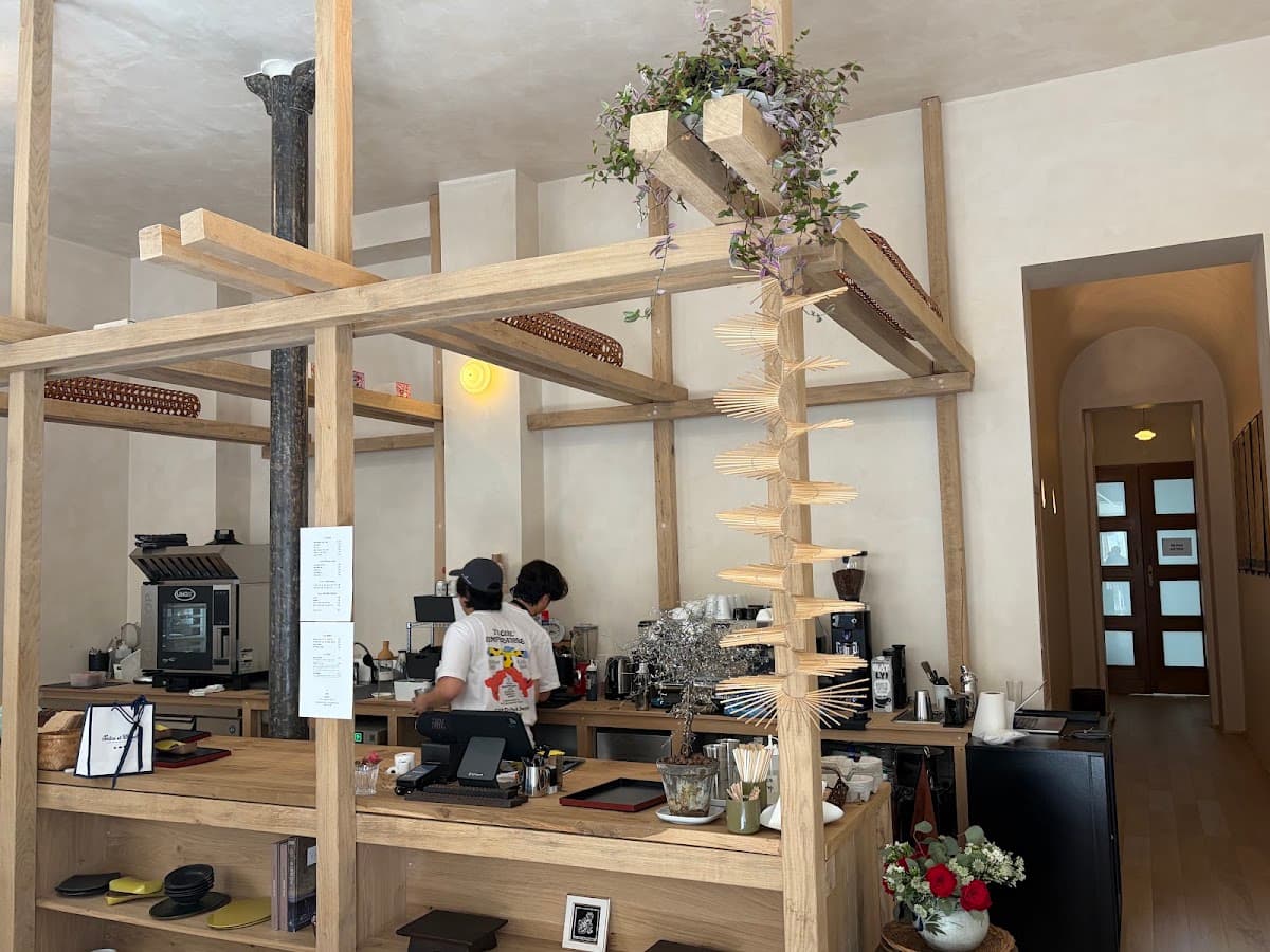 Mee café, specialty coffee shop in Paris (photo 2)