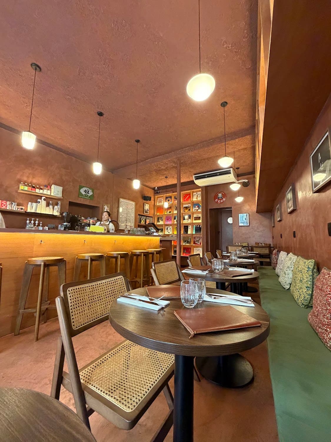 Mimi, specialty coffee shop in Paris (photo 5)