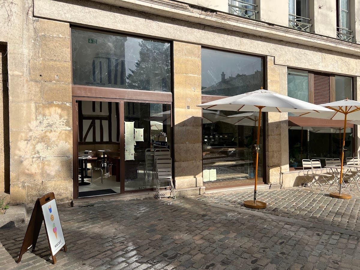 Minicafé - Rue des Barres, specialty coffee shop in Paris