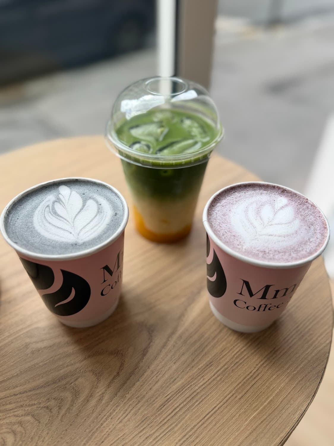 Mmm...café — specialty coffee shop in Paris (photo 4)