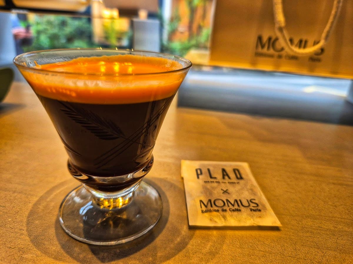 Momus — specialty coffee shop in Paris (photo 4)