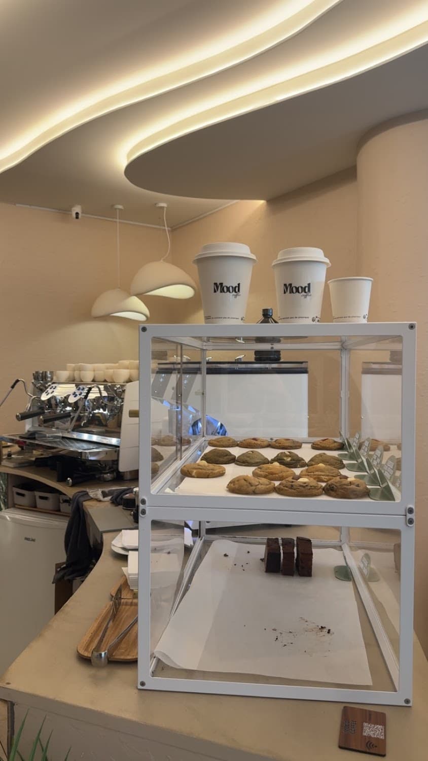 Mood Coffee Shop — specialty coffee shop in Paris (photo 7)