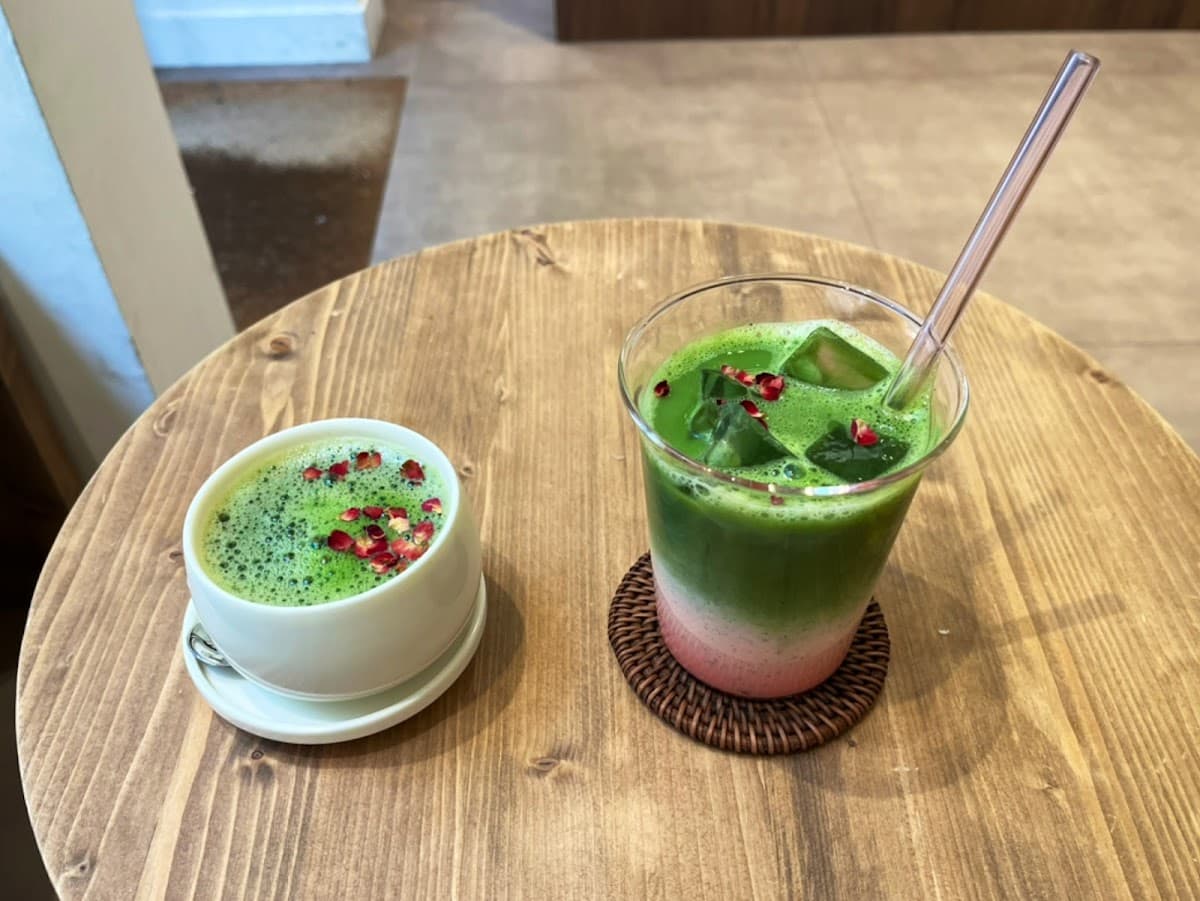 Moonlight café, specialty coffee shop in Paris (photo 2)