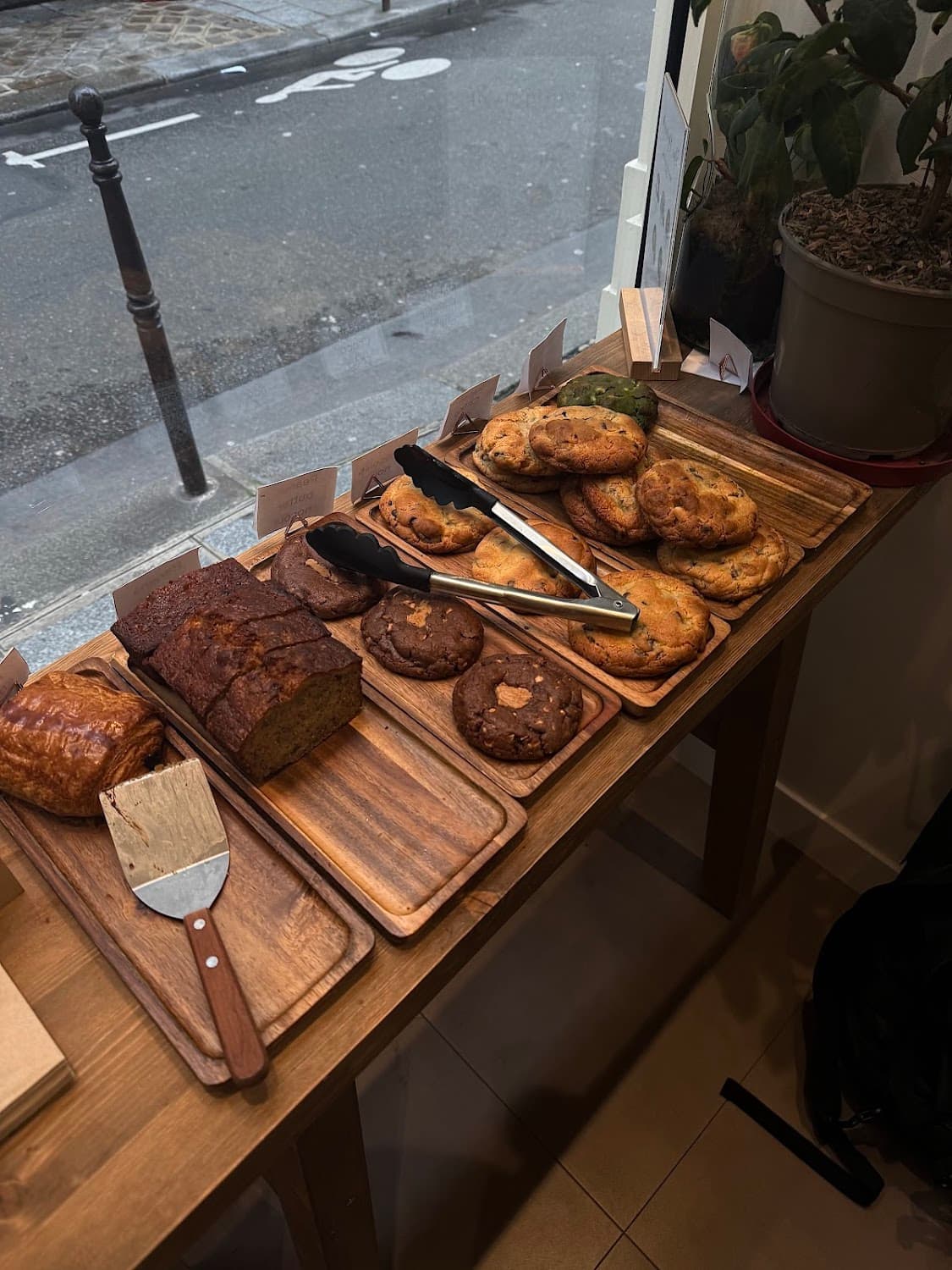 Moonlight café — specialty coffee shop in Paris (photo 6)