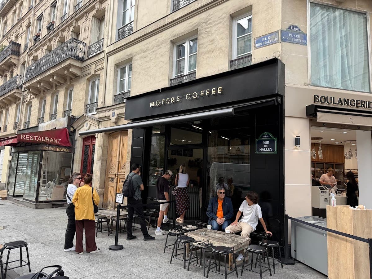 Motors Coffee, specialty coffee shop in Paris (photo 8)