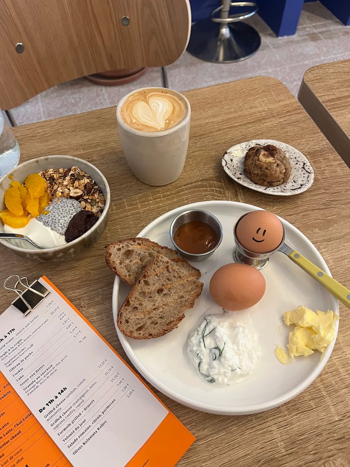 Nadine Coffee shop, specialty coffee shop in Paris (photo 8)